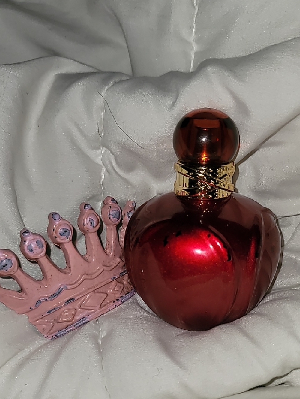 3.4oz Bottle Of generic Poison! Smells Romantic